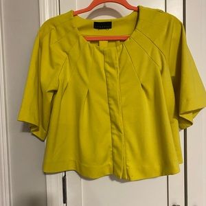 Cute bright cropped jacket. Size MP